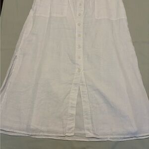 Talbots White 100% linen A-Line Skirt with Buttons